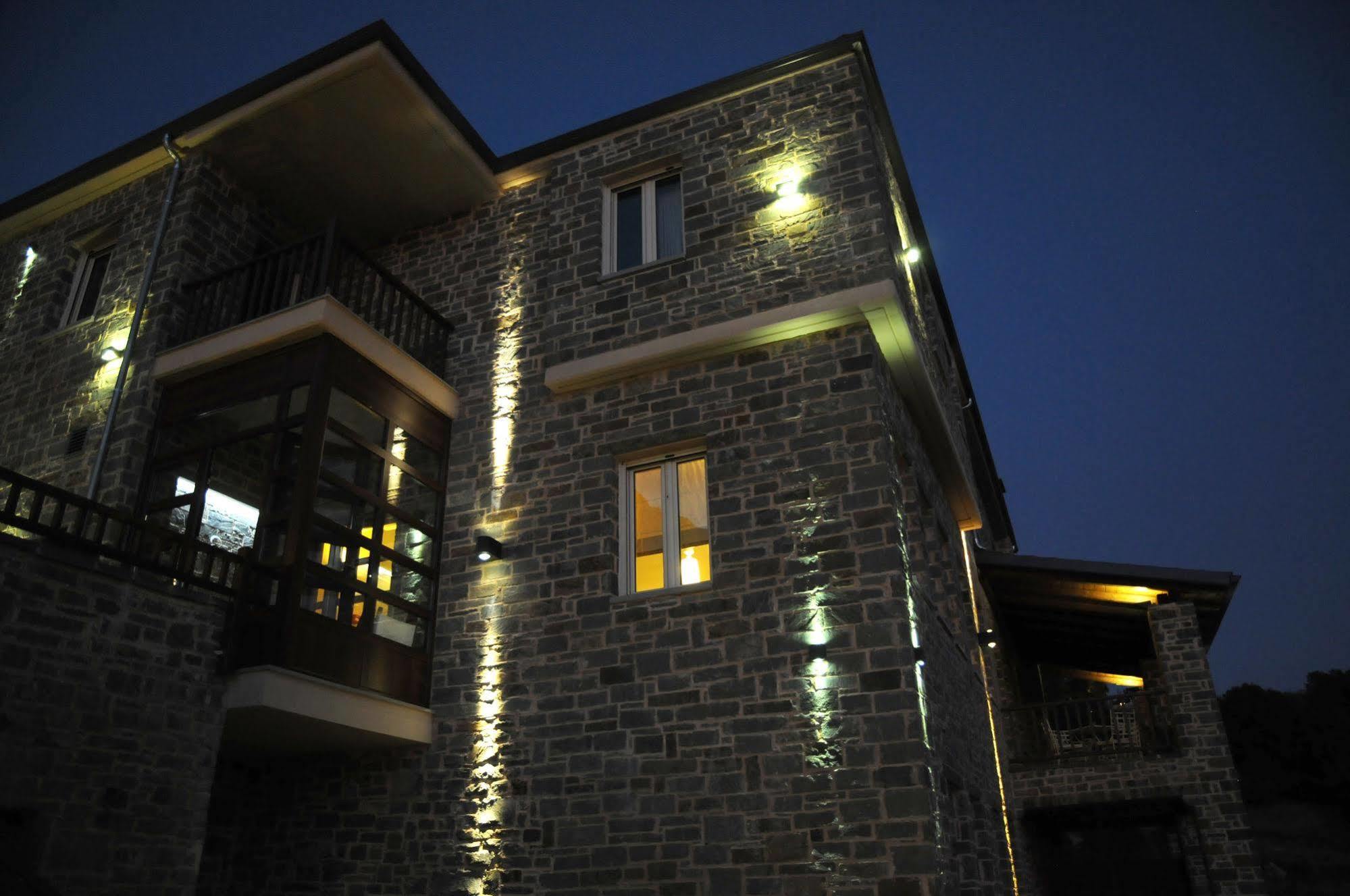 Mir Boutique Hotel Ioánina Exterior foto